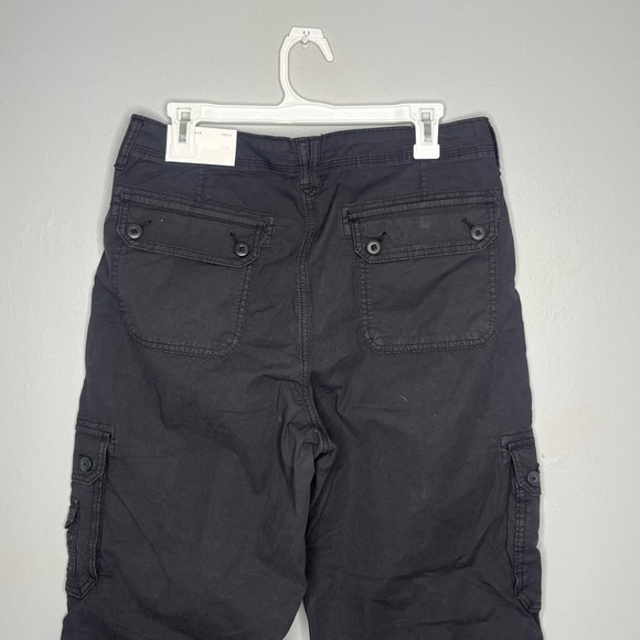 American Eagle Black Stretch Baggy Jogger High Rise Cargo Utility Pants NWT P - Picture 4 of 8